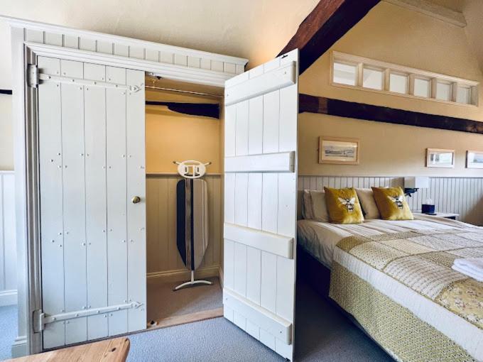 Dingle Marsh Barns Hotel ดันนิช ภายนอก รูปภาพ